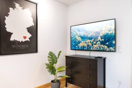 Marienplatz Apartment 2 Bedrooms Living Room Kitchen München Buitenkant foto